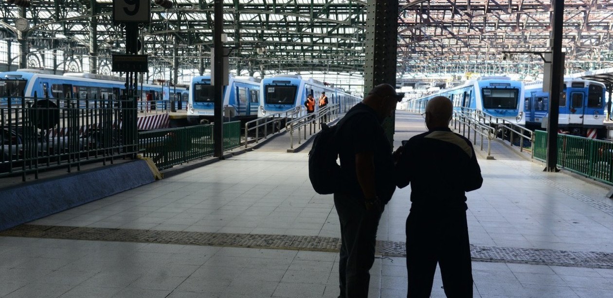 Fracasó la reunión y La Fraternidad ratificó el paro de trenes del jueves 5
