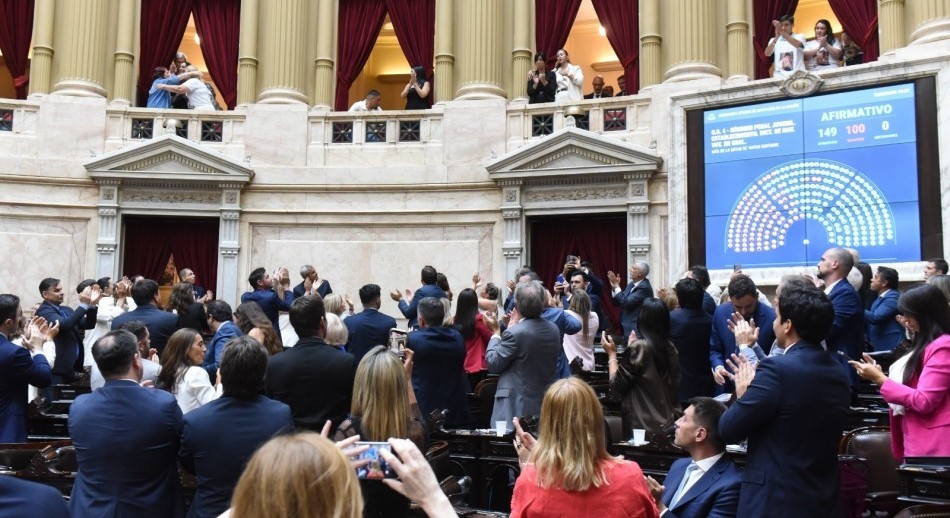 El oficialismo aprobó en Diputados la baja de la imputabilidad de 16 a 14 años
