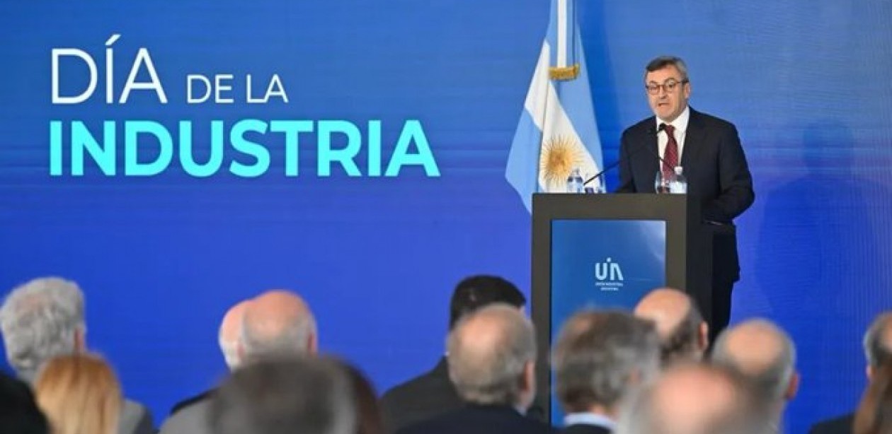 Reclamos de la UIA en el Día de la Industria: 