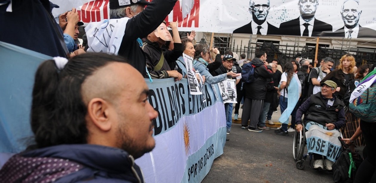 Ley de Tierras: la Corte suspendió su derogación por el DNU 70